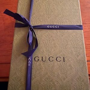 Brand new in box never worn Gucci Leather Betis Glamour
